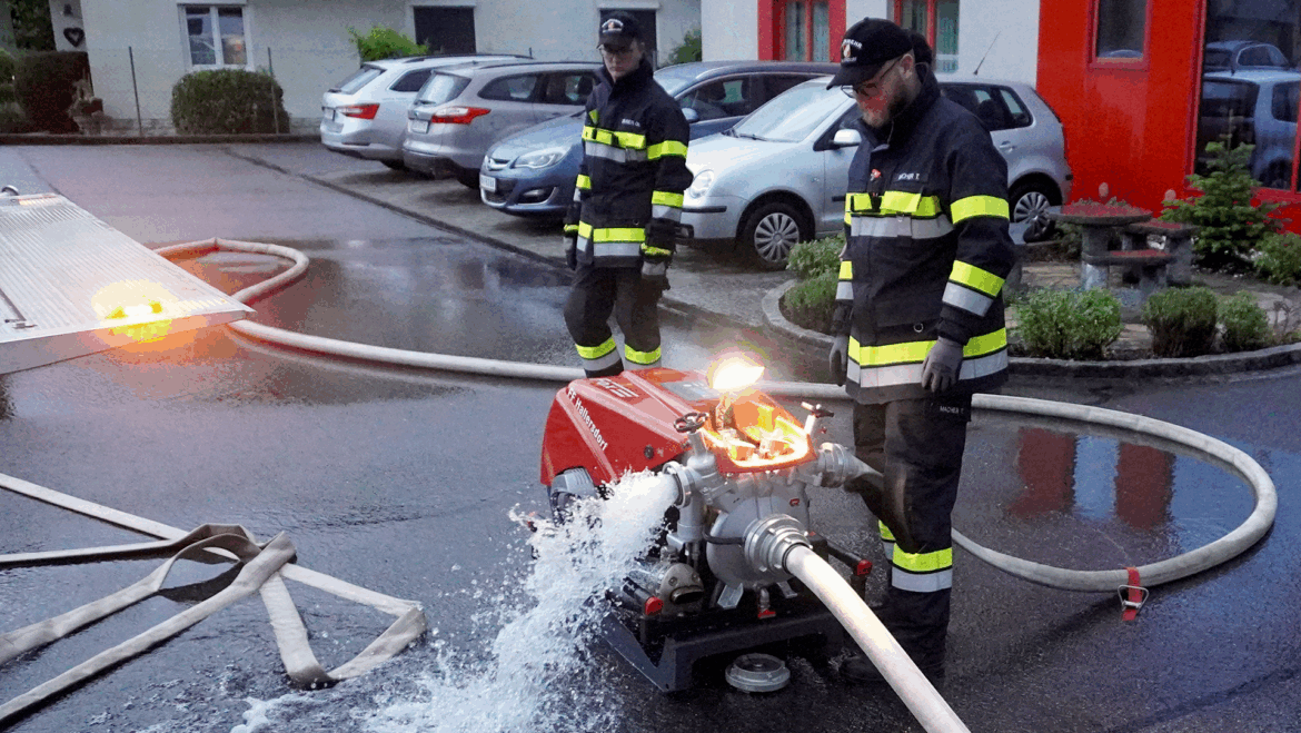 MANNSCHAFTSÜBUNG JULI