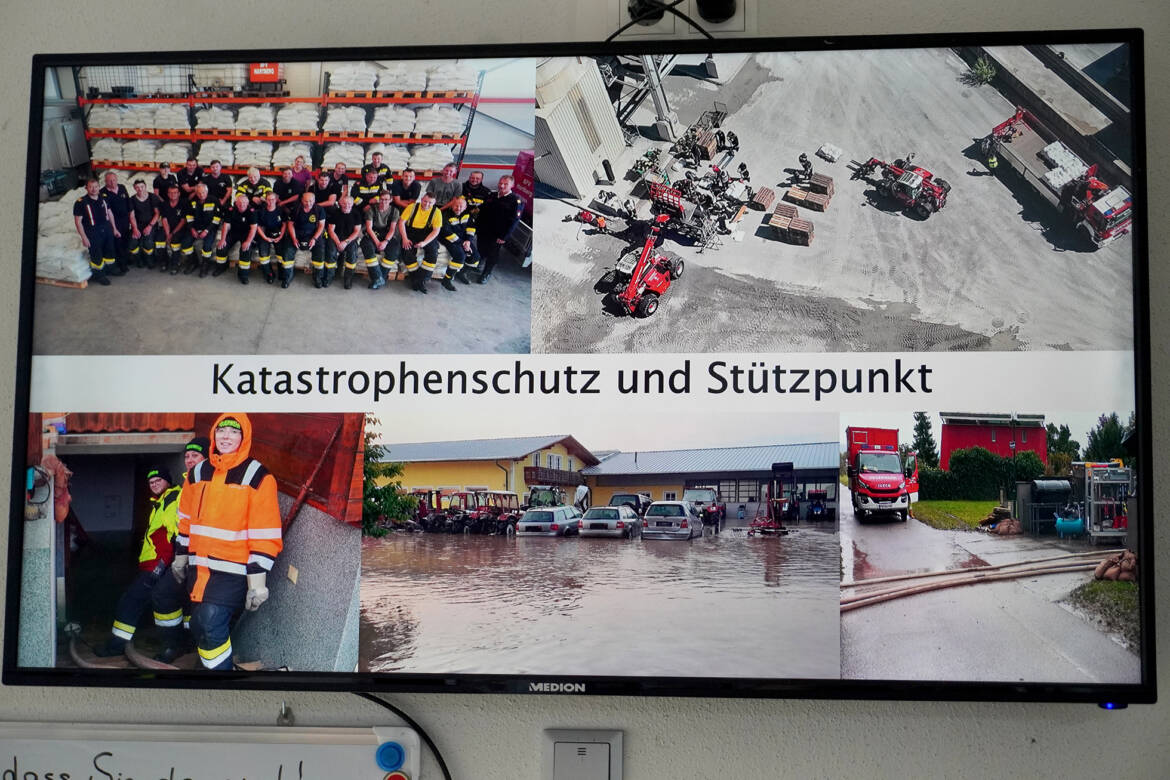 BEZIRKSHAUPTFRAU MAG. KLADIVA ZU BESUCH