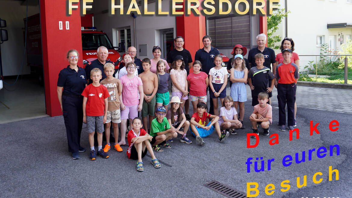 AUFREGENDE STUNDEN BEI DER FEUERWEHR HALLERSDORF FÜR DIE VOLKSSCHULKINDER